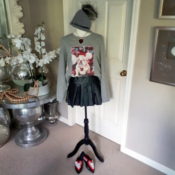 Oxyho Sorento Dresses & Skirts - EUC Oxyho Sorento black leather pleated detail mini skirt 6